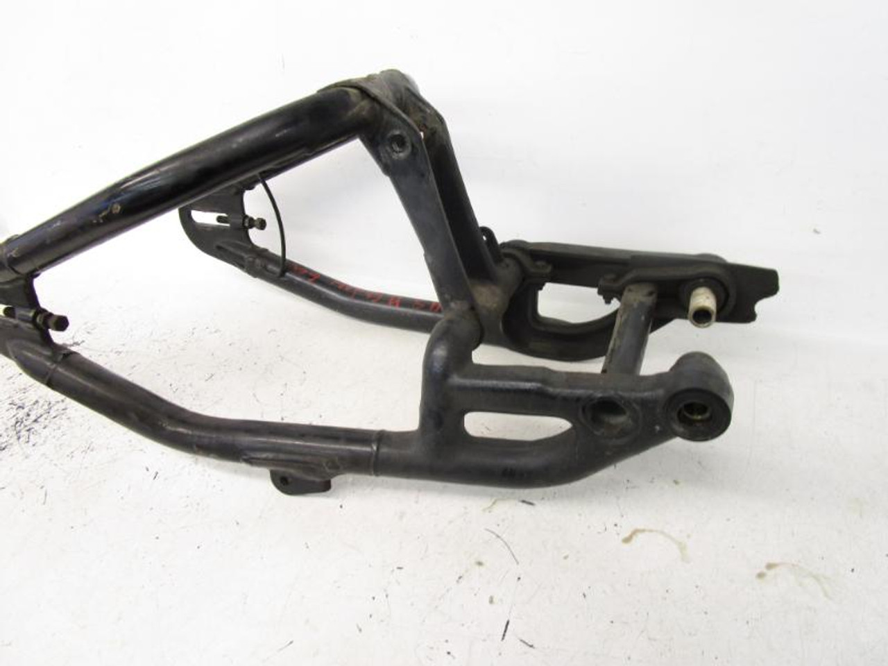 98 Honda VLX VT 600 Shadow Deluxe Swingarm 52200-MZ8-305ZA